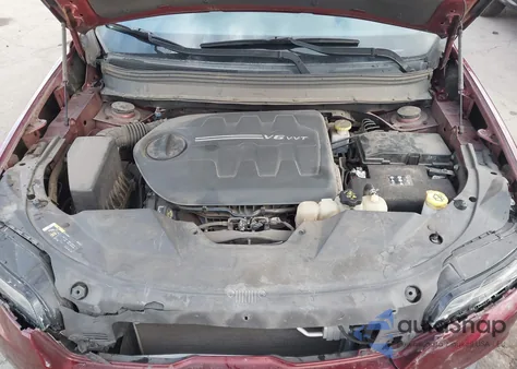 2019 Jeep Cherokee Latitude Plus Fwd из США, поврежденный, VIN 1C4PJLLX8KD242651